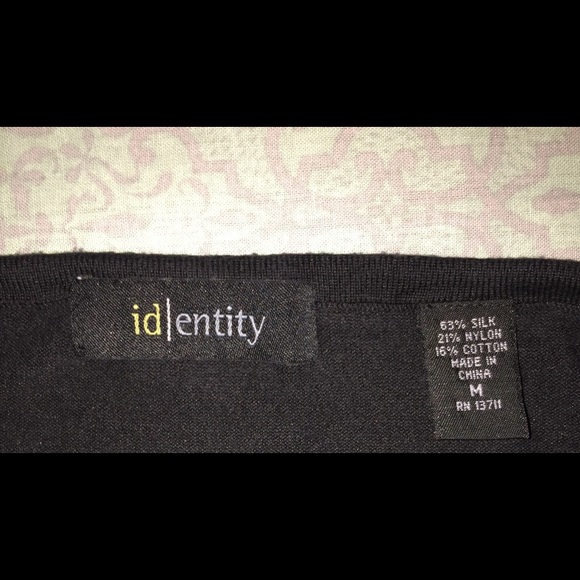 Vintage/Retro Halter w/ crocheted flower and sequins, Size: Medium - Picture 7 of 8